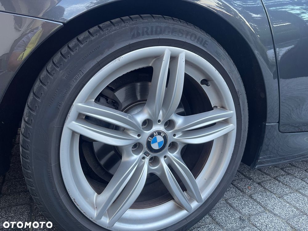 BMW Seria 5 520d - 22