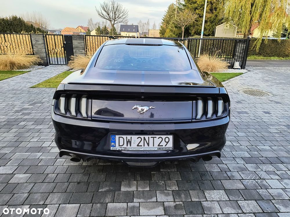 Ford Mustang 2.3 Eco Boost - 7