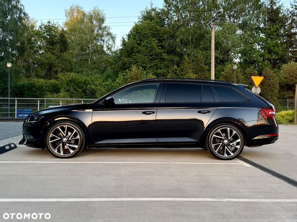Skoda Superb 2.0 TDI Sportline DSG - 15