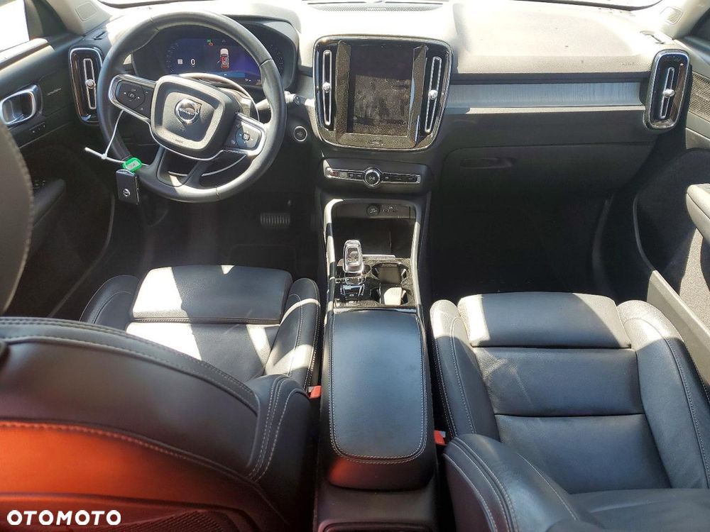 Volvo XC 40 B5 AWD Ultimate Bright - 9