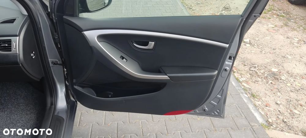 Hyundai i30 1.4 Fifa World Cup Edition - 20