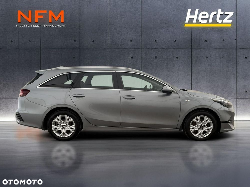 Kia Ceed - 8