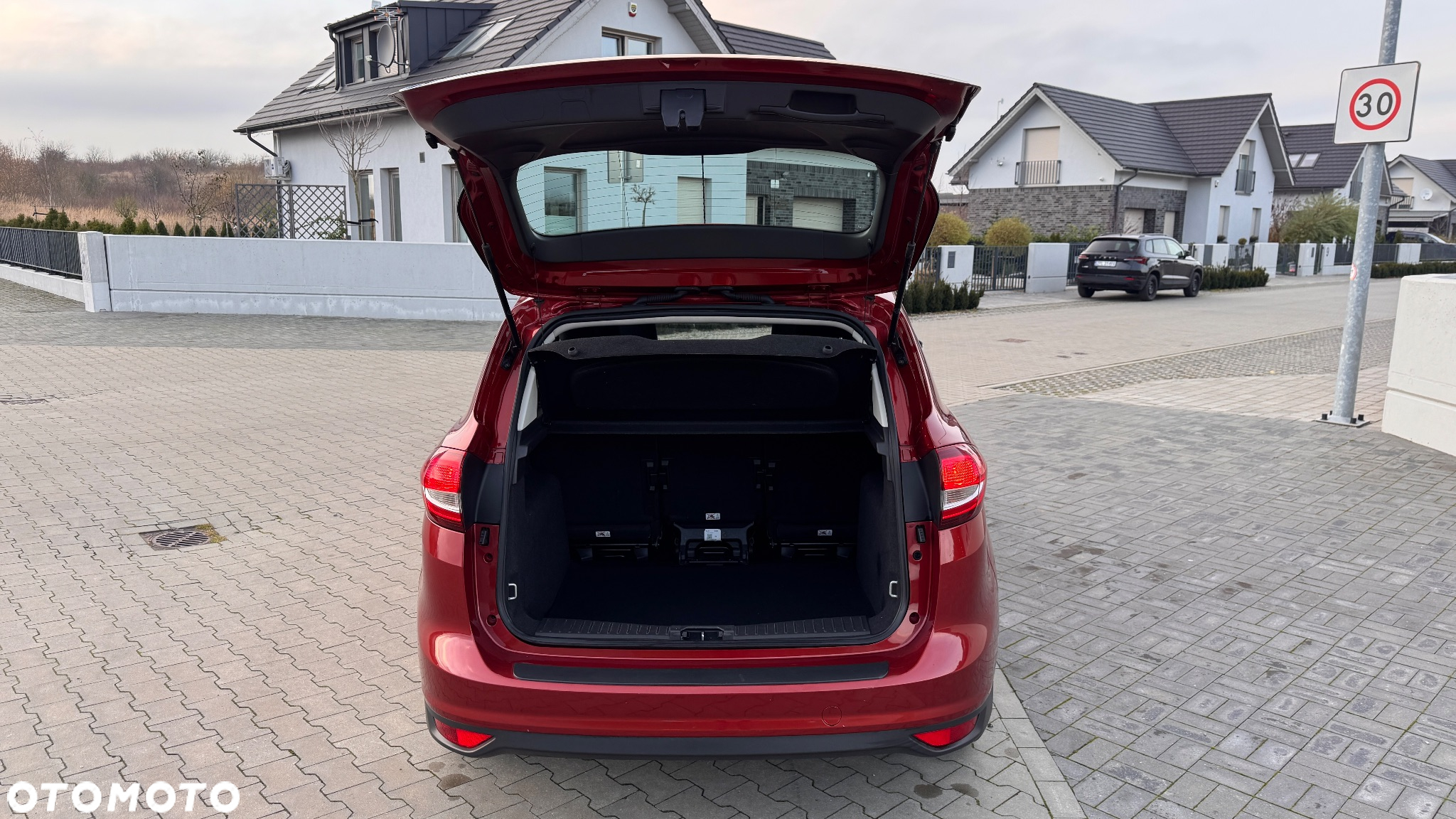 Ford C-MAX 1.0 EcoBoost Ambiente ASS - 26