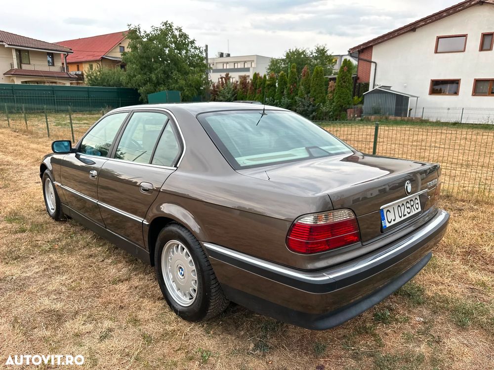 BMW Seria 7 - 5