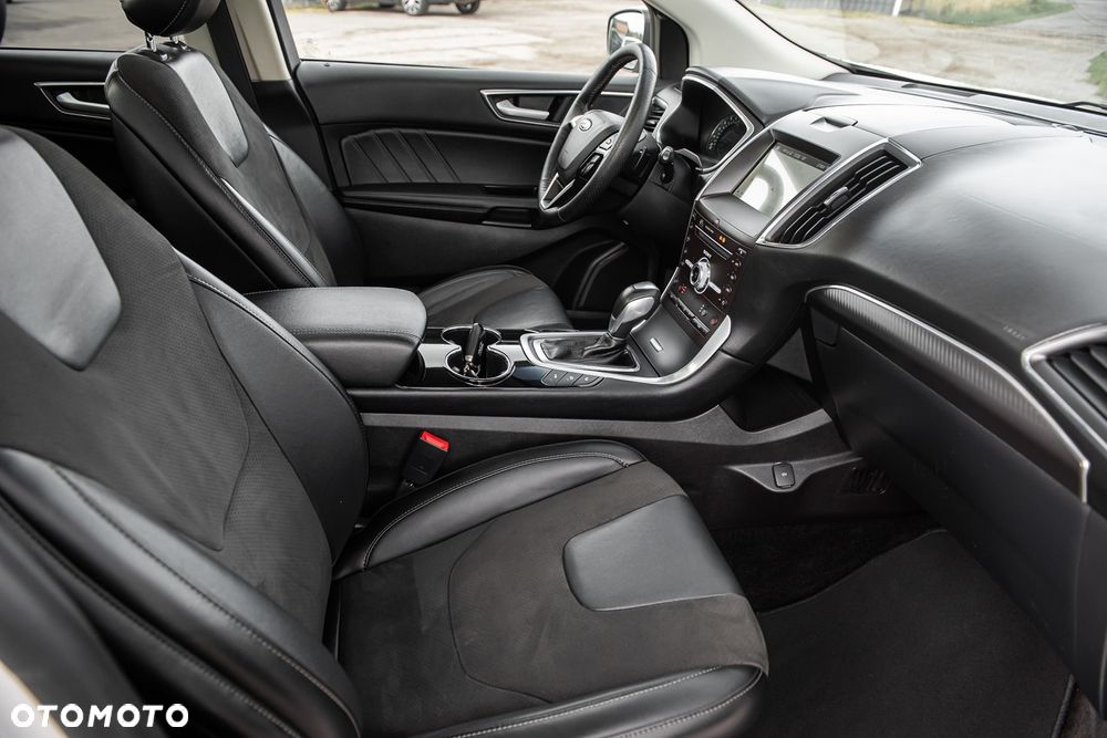 Ford Edge 2.0 TDCi Bi-Turbo 4x4 ST-LINE - 37