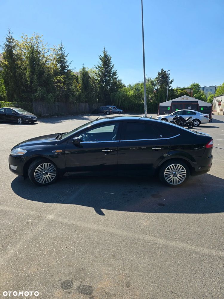 Ford Mondeo 1.8 TDCi Gold X - 29