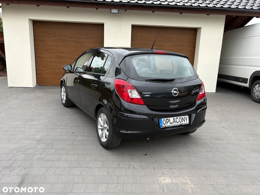Opel Corsa 1.2 16V Energy - 3