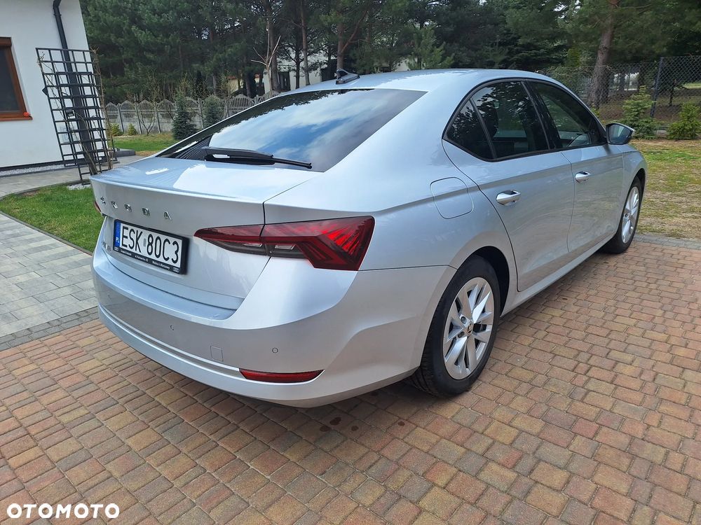 Skoda Octavia 1.5 TSI ACT Ambition - 4