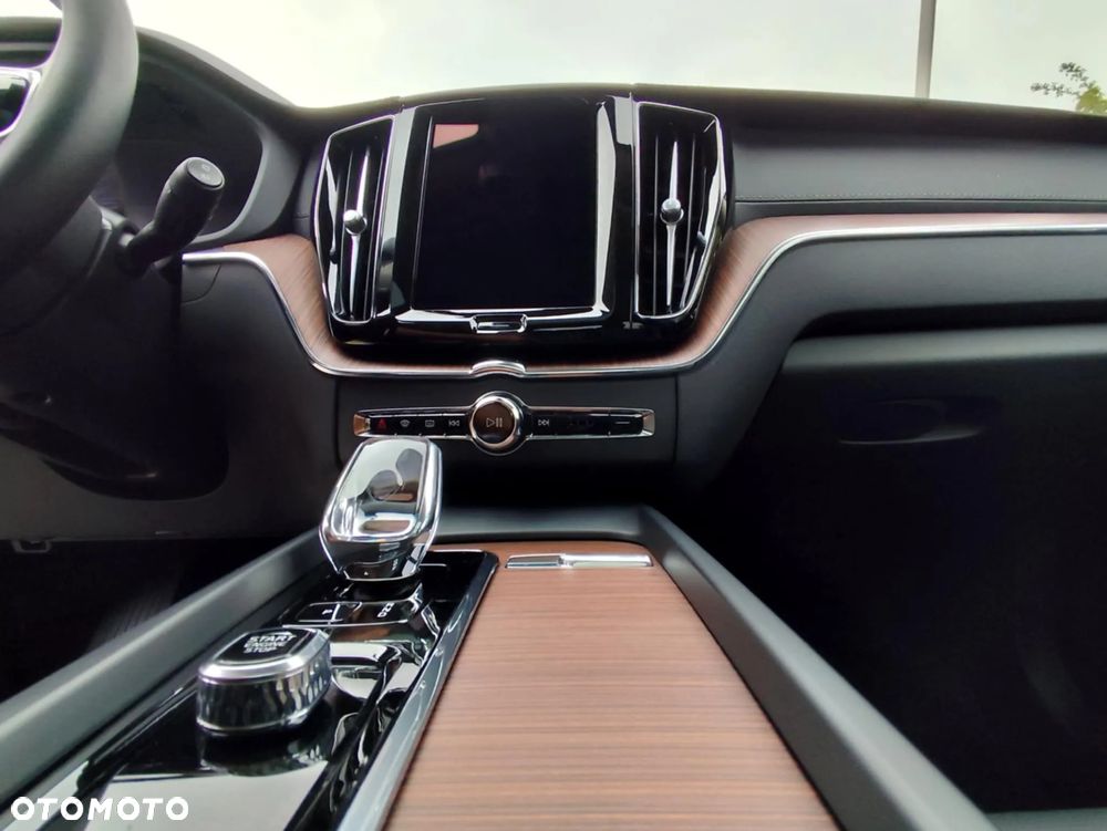 Volvo XC 60 - 14