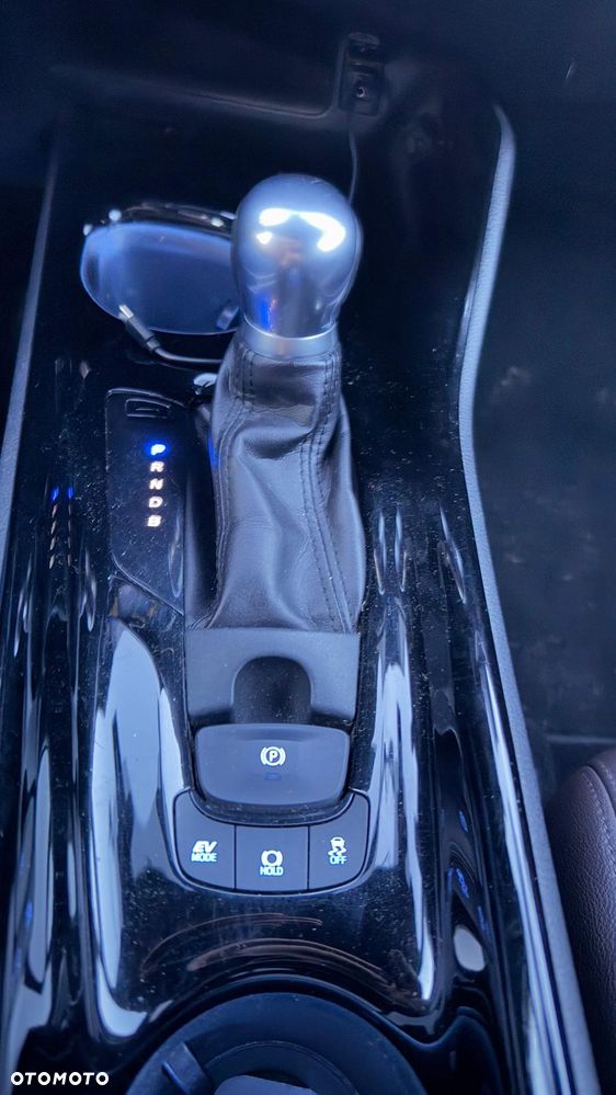 Toyota C-HR 1.8 Hybrid Prestige - 24