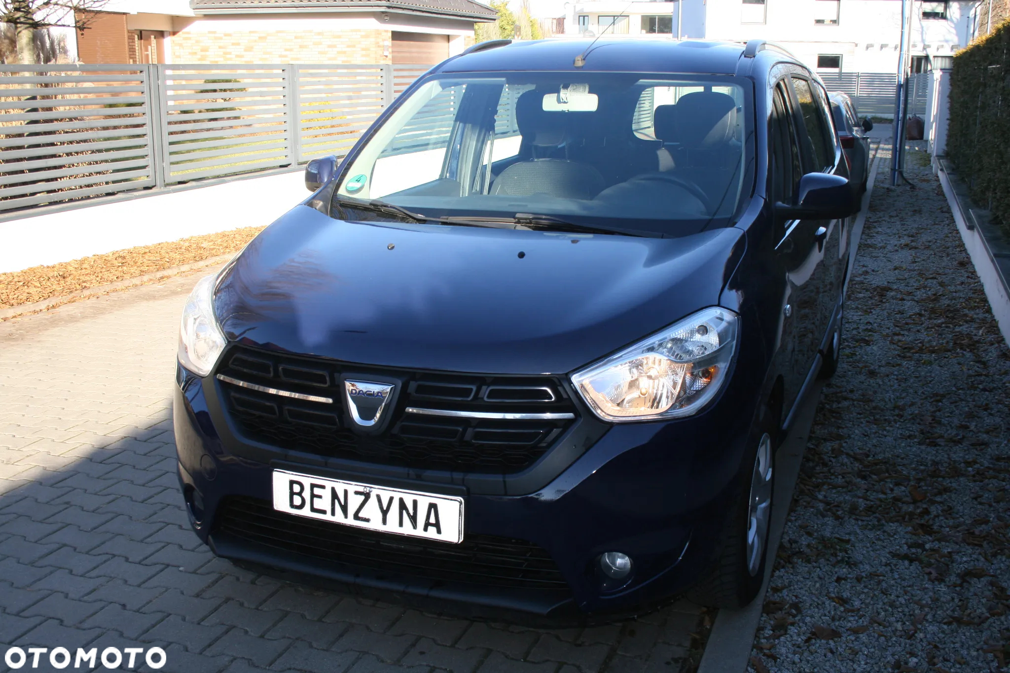 Dacia Lodgy 1.2 TCe Laureate S&S EU6 - 4