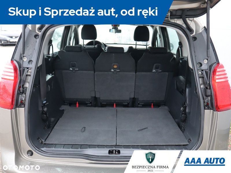 Peugeot 5008 - 15