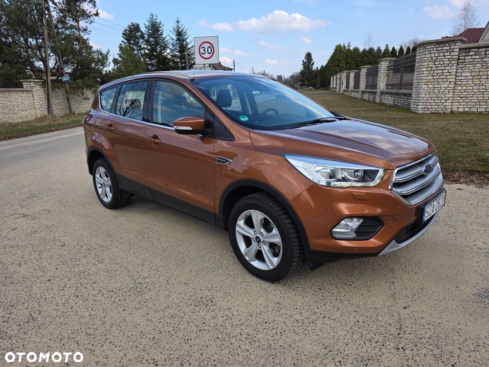 Ford Kuga 2.0 TDCi AWD Titanium - 22