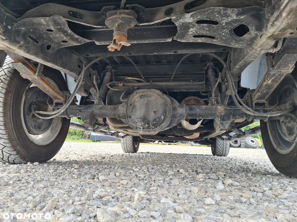 Volkswagen Amarok - 30