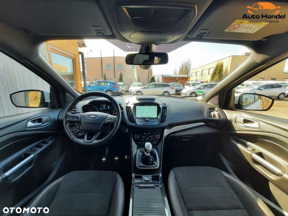 Ford Kuga 1.5 EcoBoost 2x4 ST-Line - 5