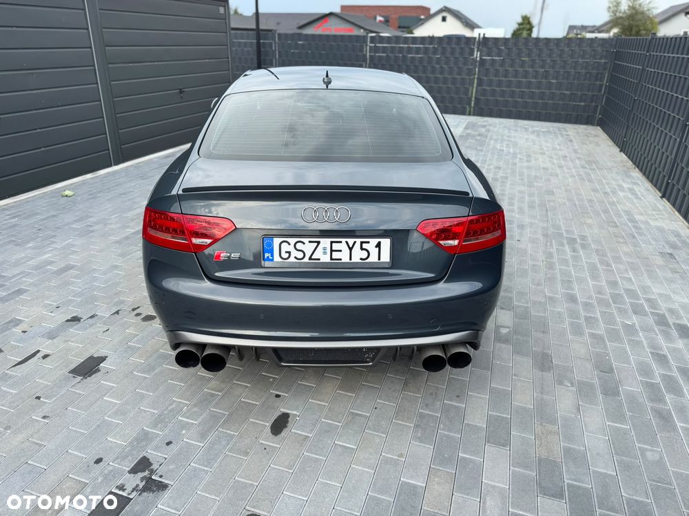 Audi S5 Coupé - 13