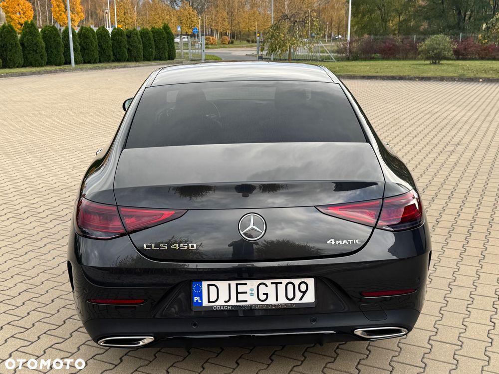 Mercedes-Benz CLS - 12