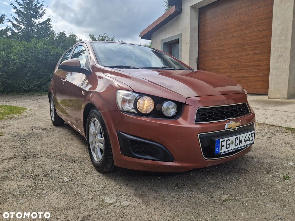 Chevrolet Aveo 1.4 16V LT - 2