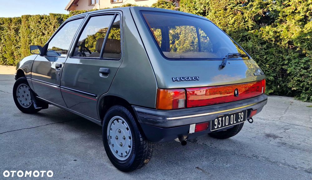 Peugeot 205 1.4 SR - 6