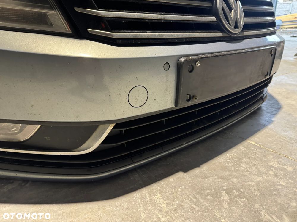 PRZÓD KOMPLETNY ZDERZAK PDC MASKA PAS REFLEKTOR VW PASSAT B7 - 10