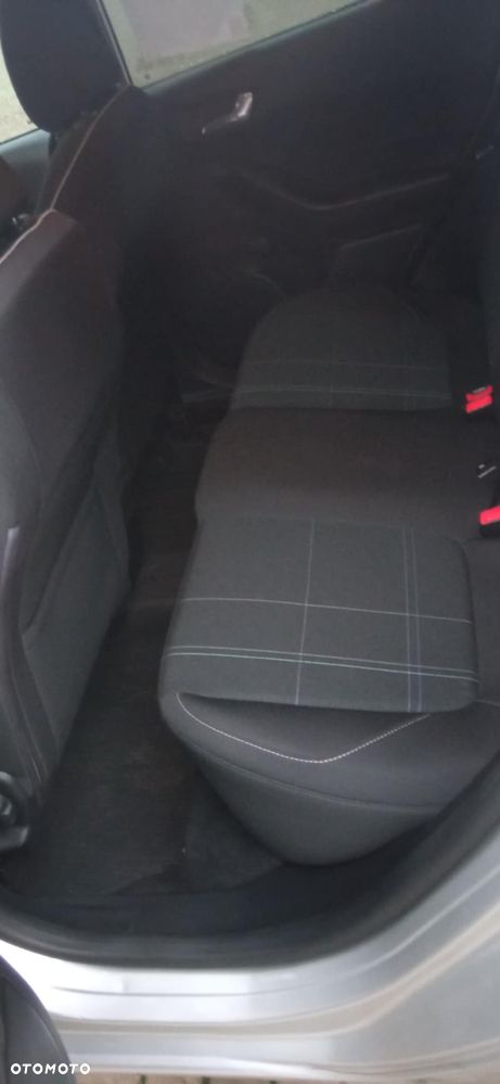 Ford Fiesta - 16