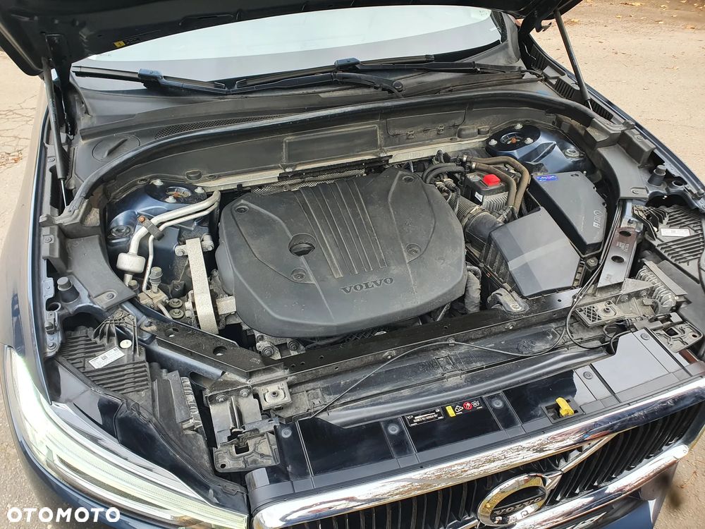 Volvo XC 60 B4 B Geartronic Momentum Pro - 28