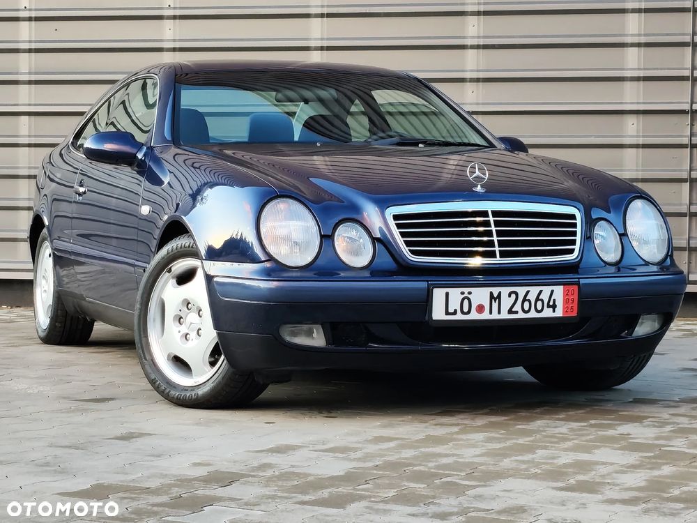 Mercedes-Benz CLK - 13