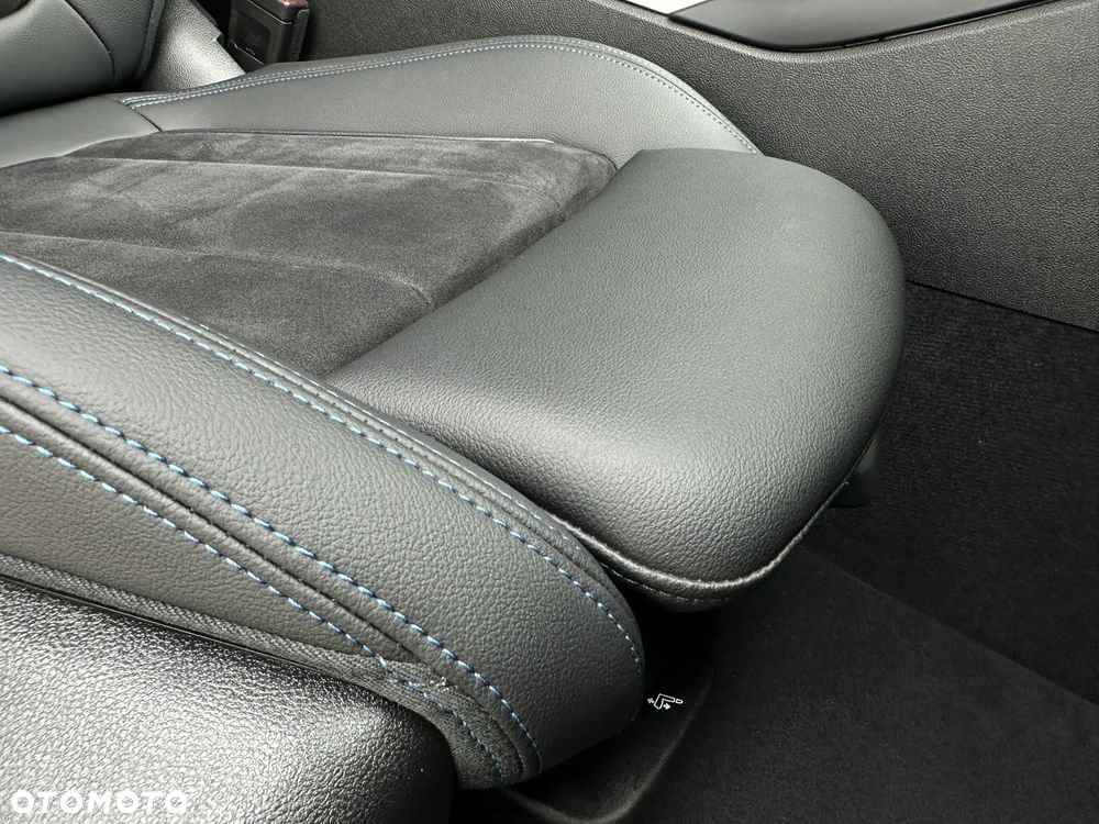 BMW Seria 3 320d xDrive M Sport sport - 25
