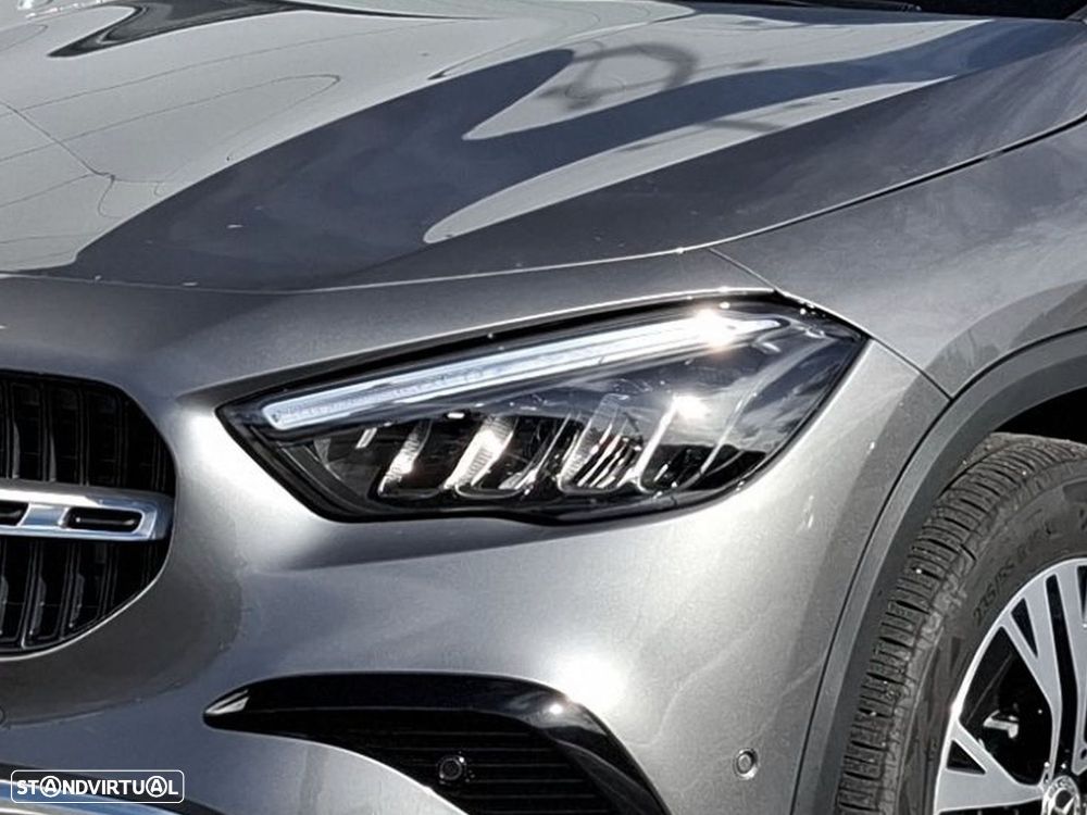 Mercedes-Benz GLA 180 d Progressive - 3