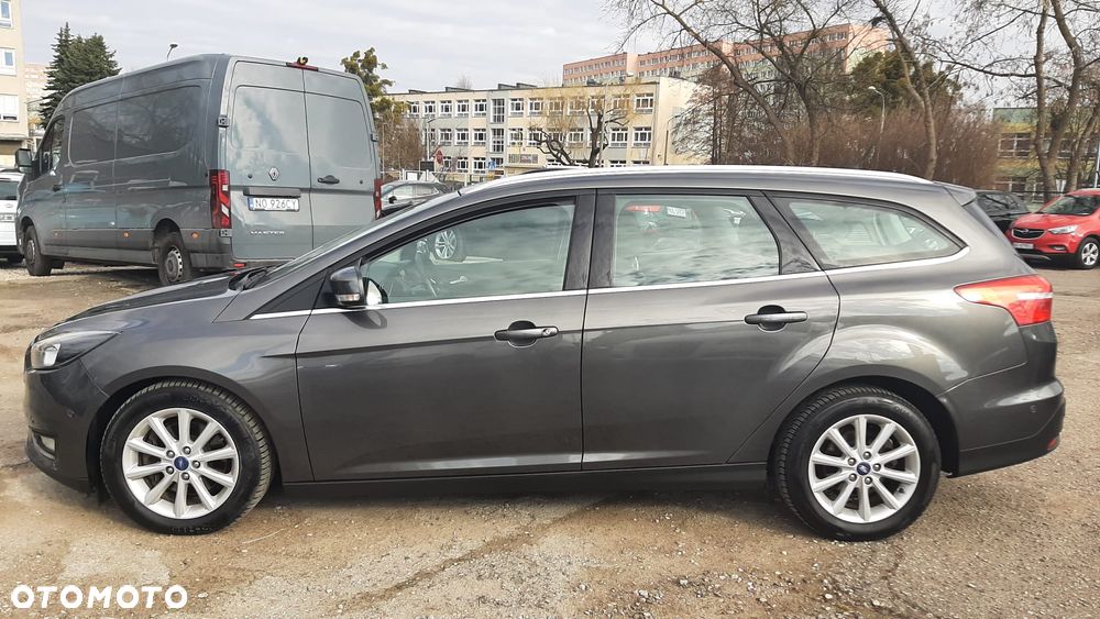 Ford Focus 2.0 TDCi Titanium ASS - 5