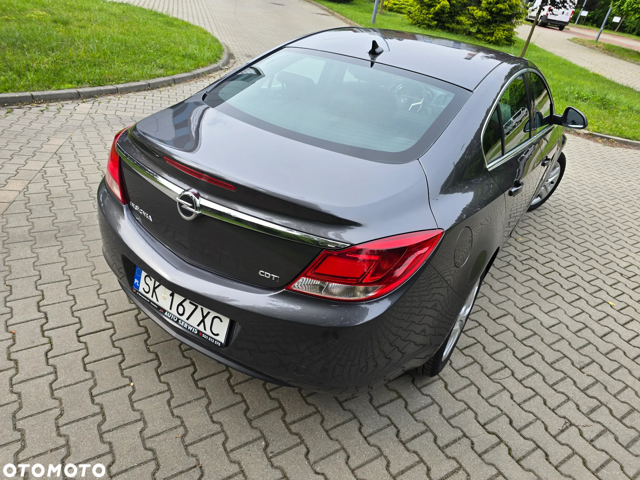 Opel Insignia 2.0 CDTI - 9