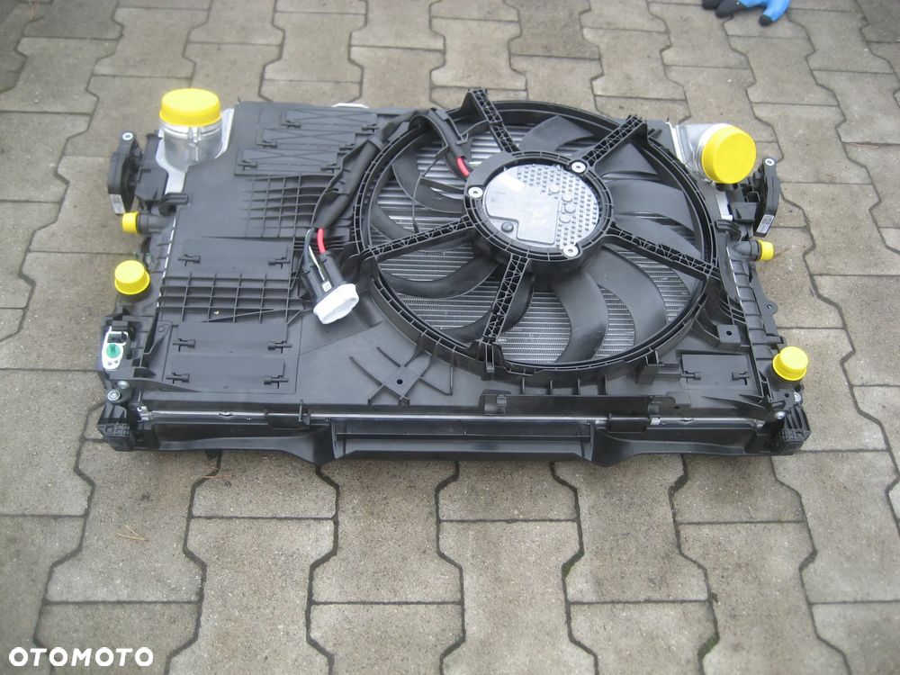 bmw 2 u06 x1 u11 f70 mini f65 22-26r benzyna chłodnica wody wentylator 5a7ee95 1999 5yy1380b 4a10605 wersja usa - 9