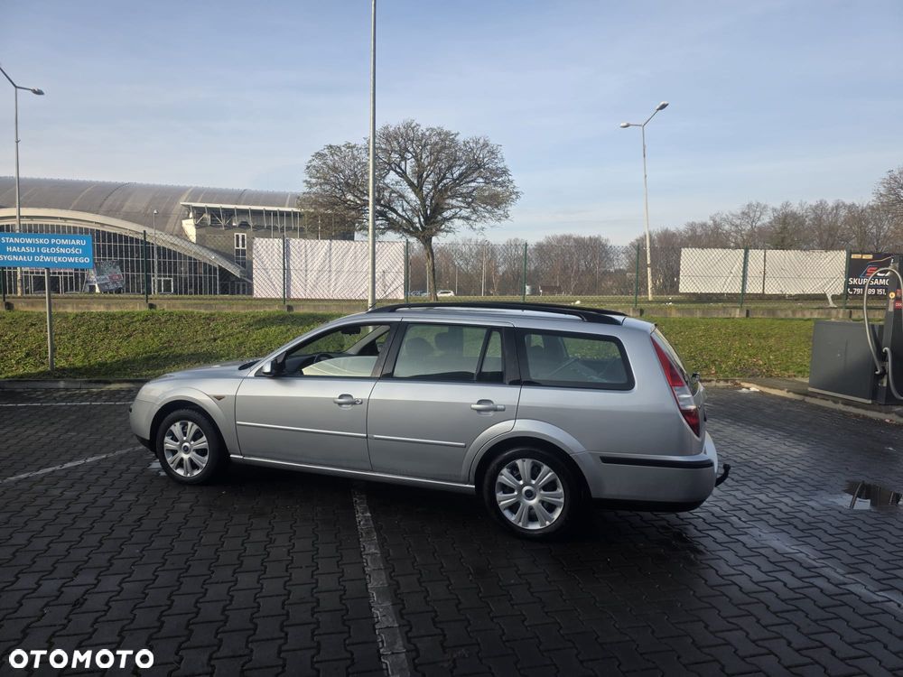 Ford Mondeo 2.0 TDCi Titanium - 3