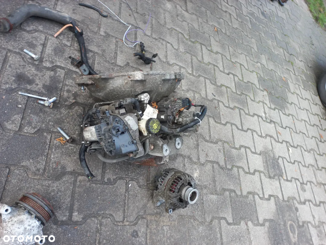 SKRZYNIA BIEGÓW MERIVA 1.6 16V F17E419 EASYTRONIC - 2