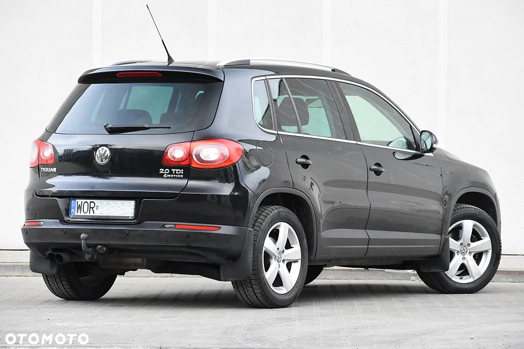 Volkswagen Tiguan - 9