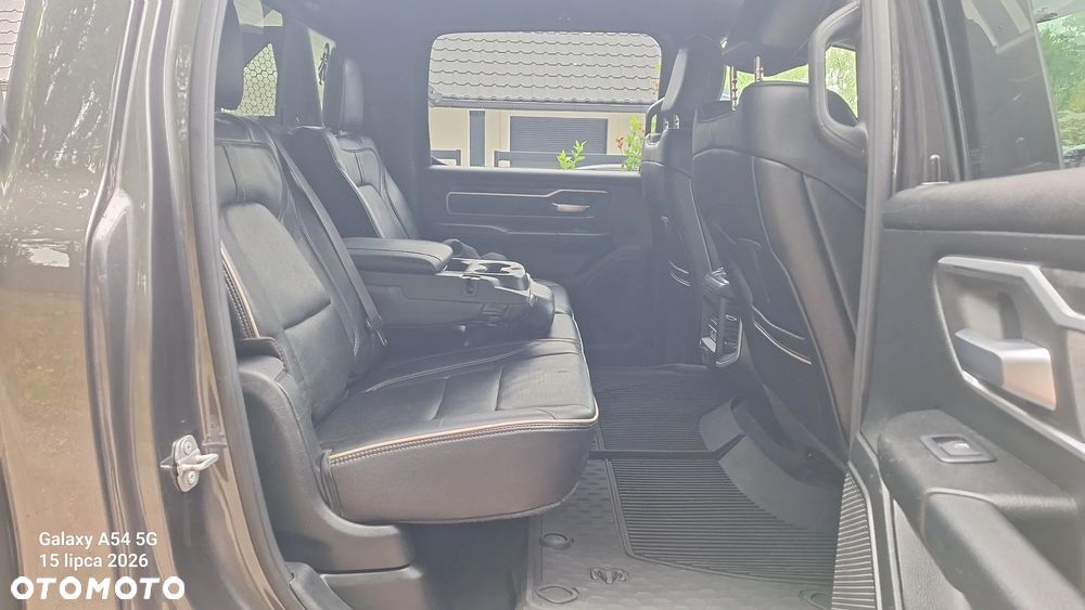 RAM 1500 5.7 Crew Cab Bighorn - 18