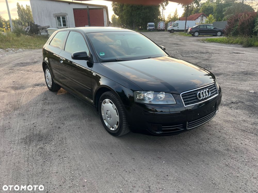 Audi A3 3-drzwiowe 1.6 Ambiente - 6