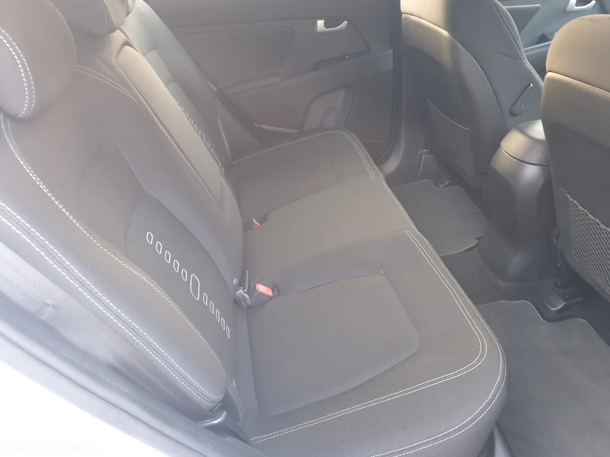 Kia Sportage 1.6 GDI Business Line M 2WD - 12