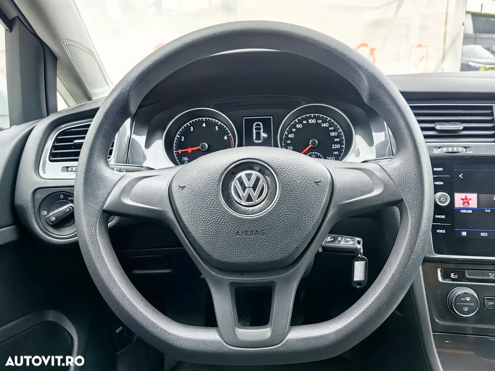 Volkswagen Golf 1.0 TSI Comfortline - 22