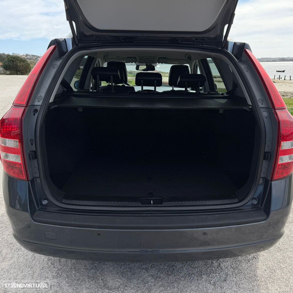 Kia Ceed SW 1.6 CRDi ECO - 12