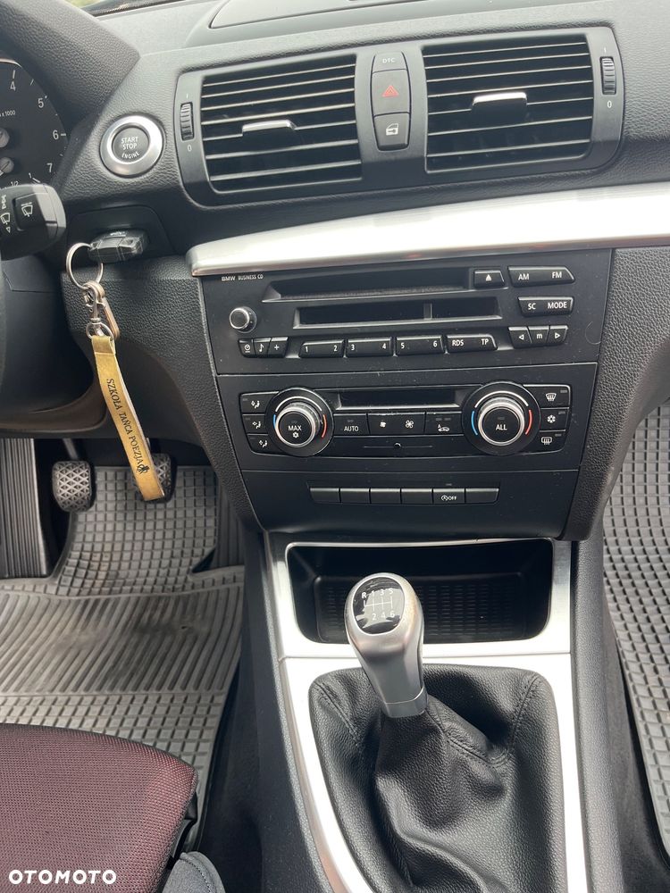 BMW Seria 1 118i - 13