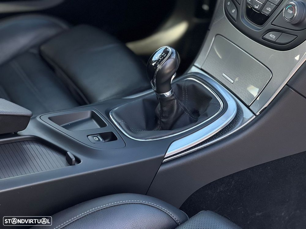 Opel Insignia Sports Tourer - 19