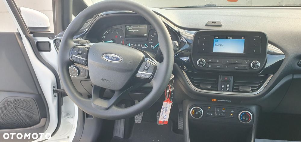 Ford Fiesta 1.1 S&S COOL&CONNECT - 19