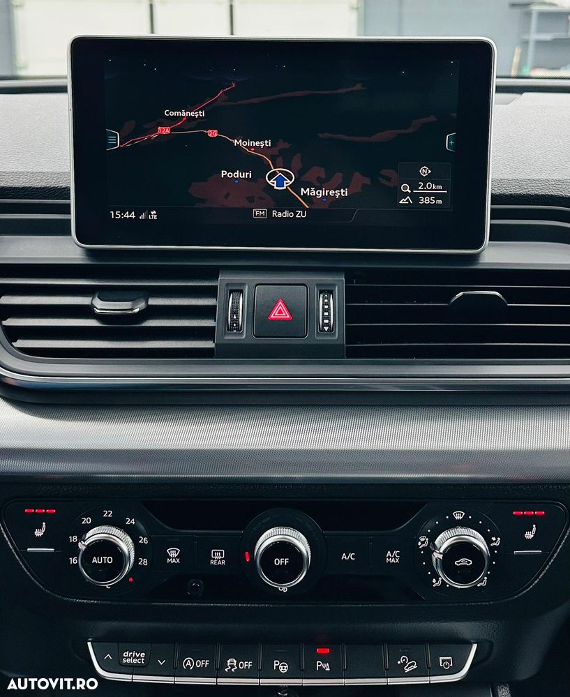 Audi Q5 40 TDI quattro S tronic sport - 25