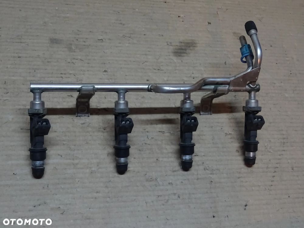 LISTWA WTRYSKOWA WTRYSKIWACZE PALIWA OPEL INSIGNIA ZAFIRA C VECTRA C SIGNUM ASTRA H ZAFIRA B 1,4 1,6 1,8 Z18XER A18XER - 11