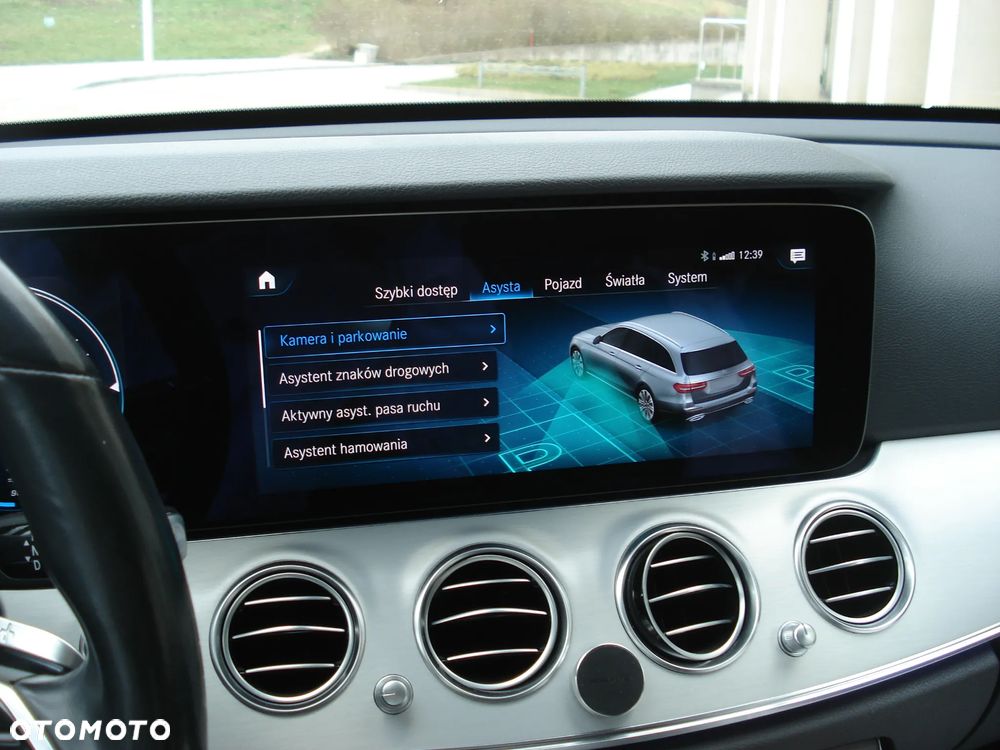 Mercedes-Benz Klasa E 220 d 9G-TRONIC Avantgarde - 24