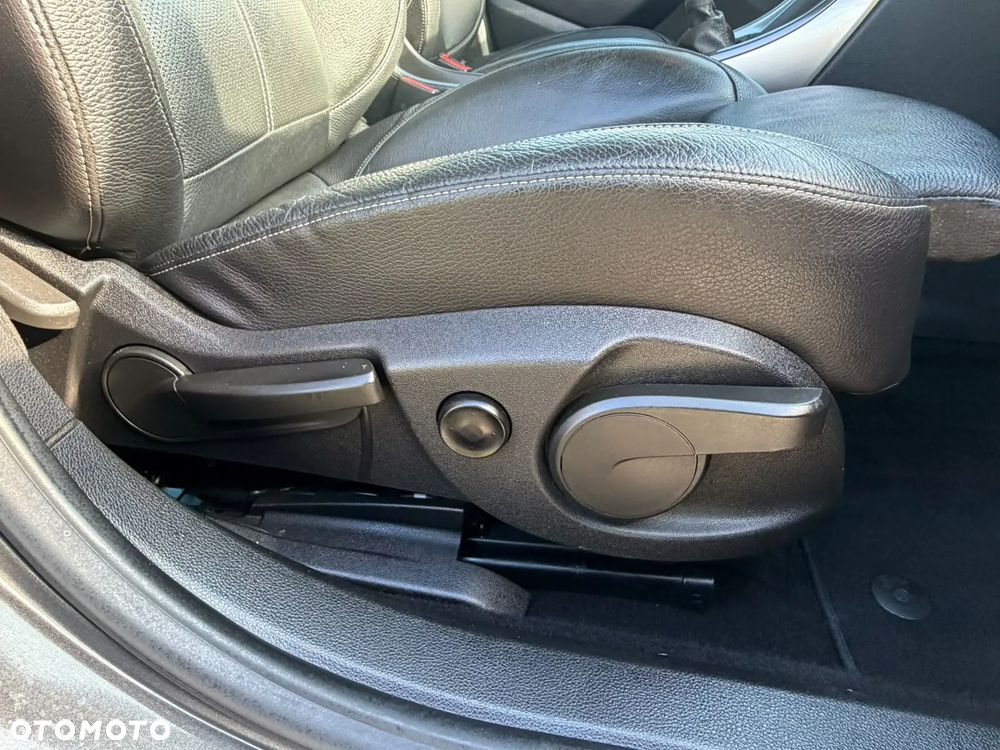 Opel Astra 1.6 D (CDTI) Start/Stop Innovation - 28