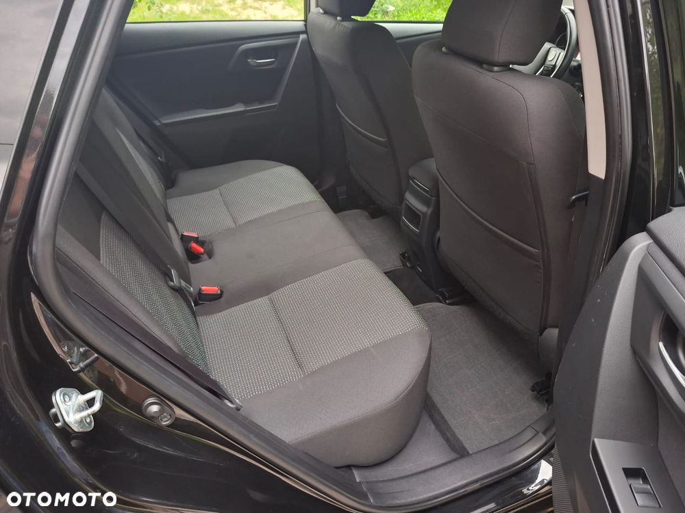 Toyota Auris 1.6 Valvematic Executive - 22
