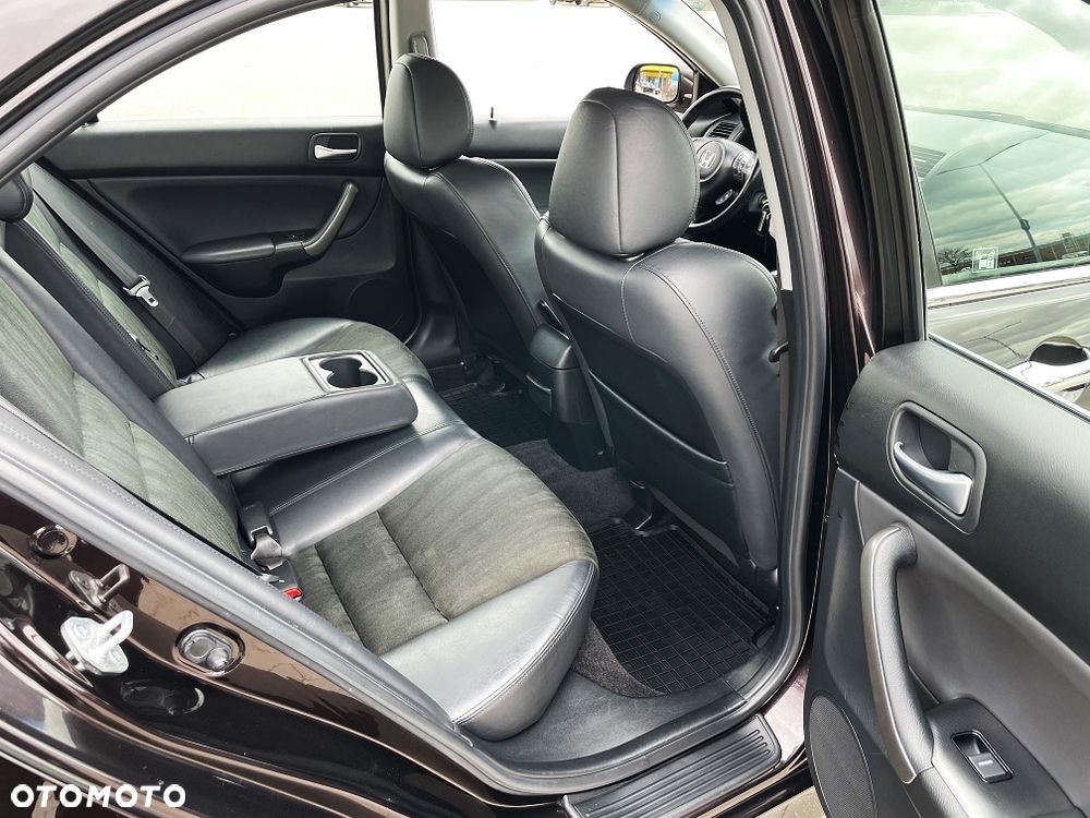 Honda Accord 2.0 i Sport - 20