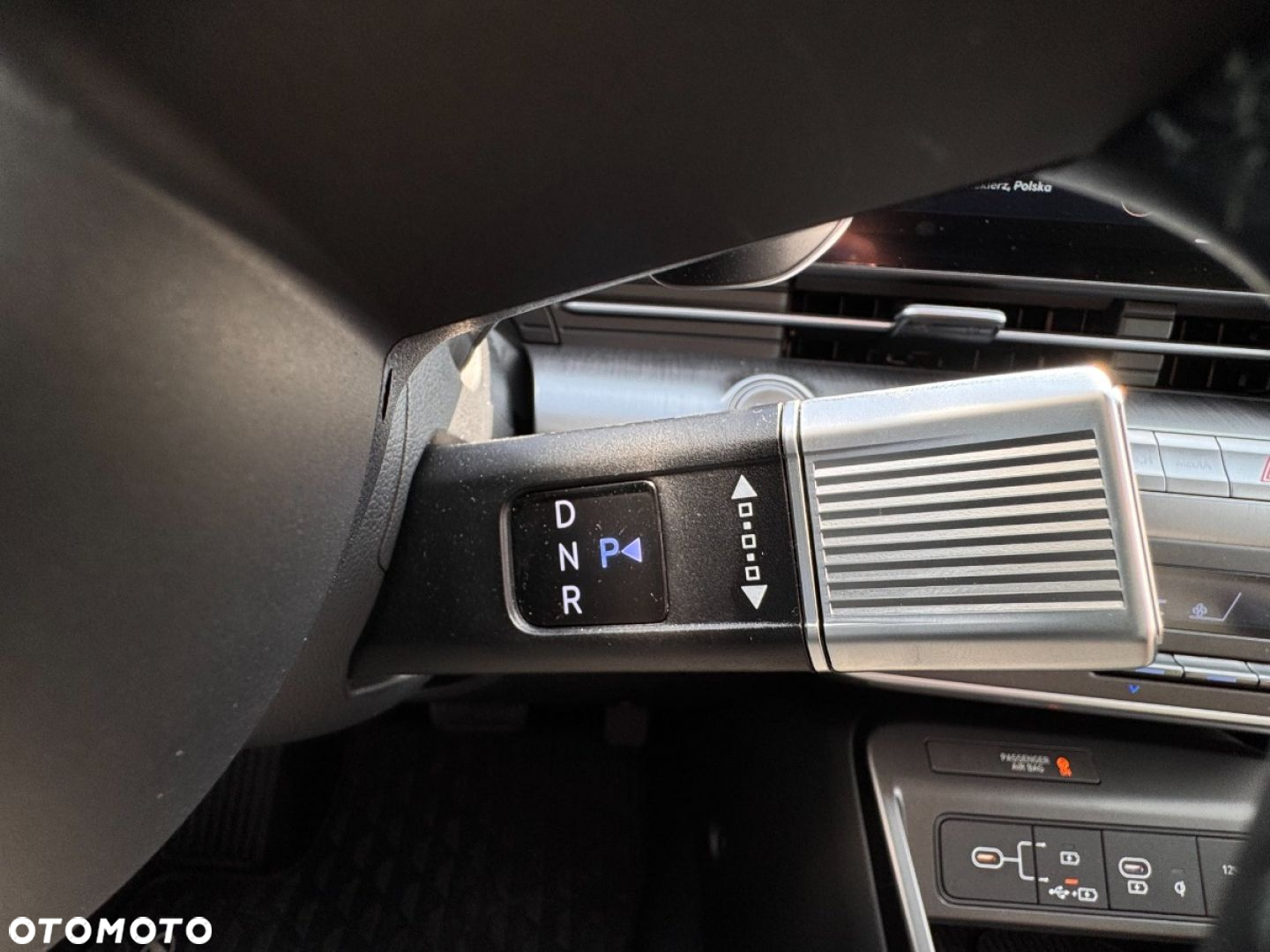 Hyundai Kona - 16
